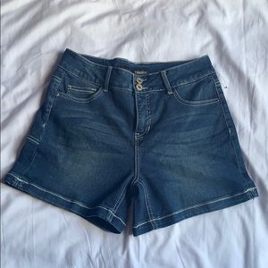 Women’s Dark blue Jean shorts
